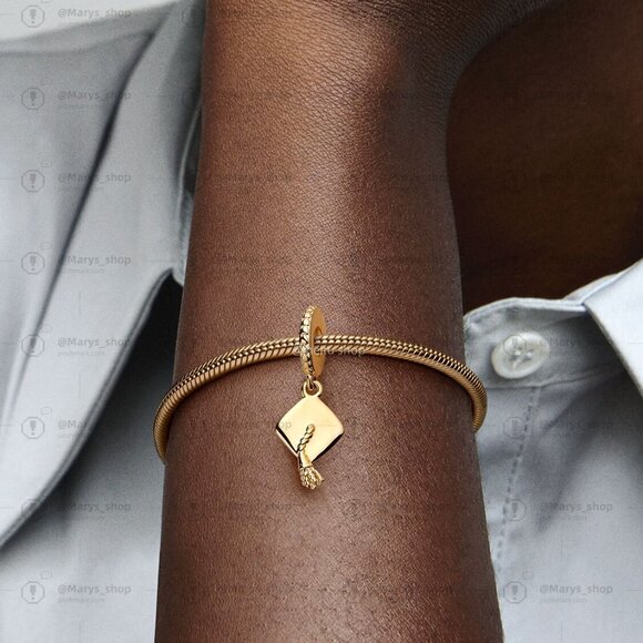 Pandora Graduation Cap Dangle Charm - Picture 5 of 5